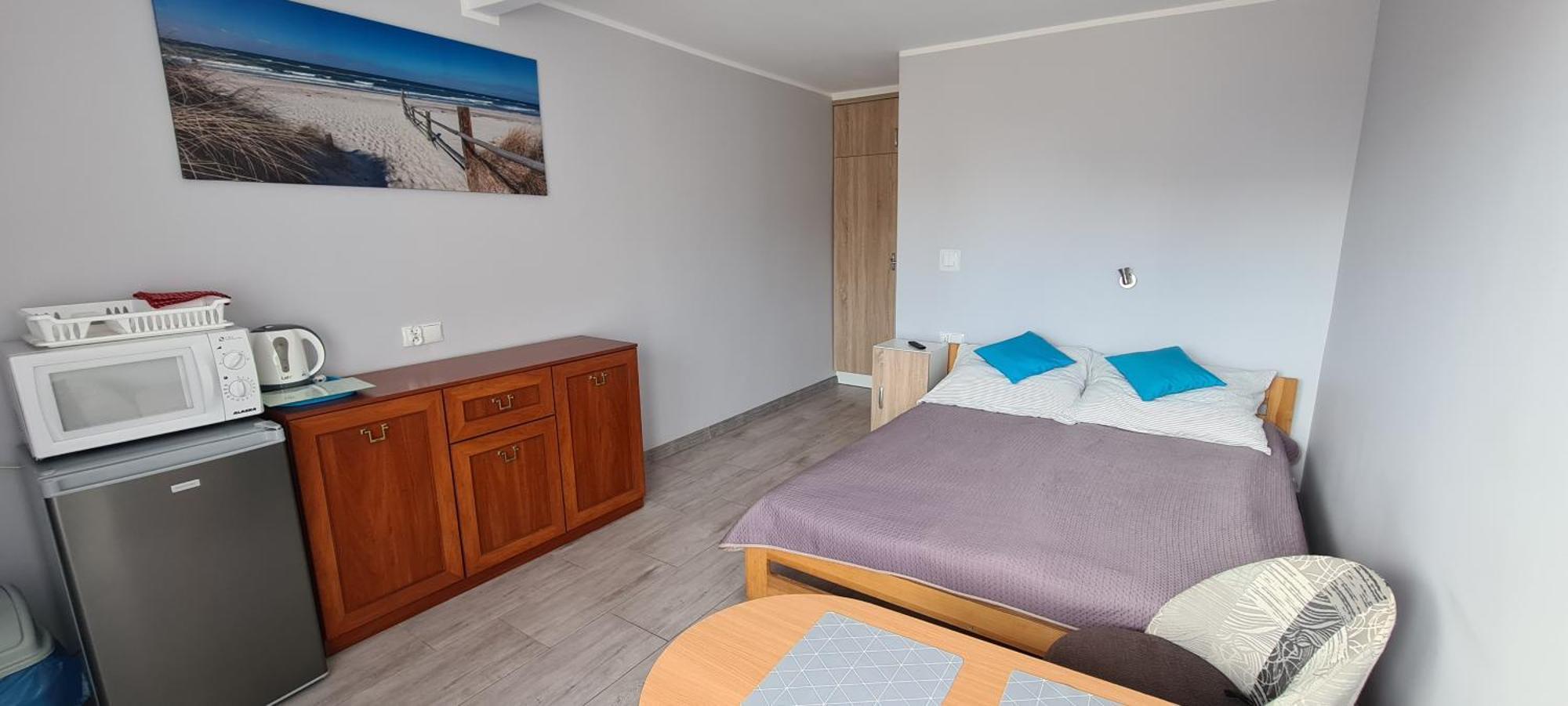 Moris 2 Pokoje Goscinne Łeba Habitación foto