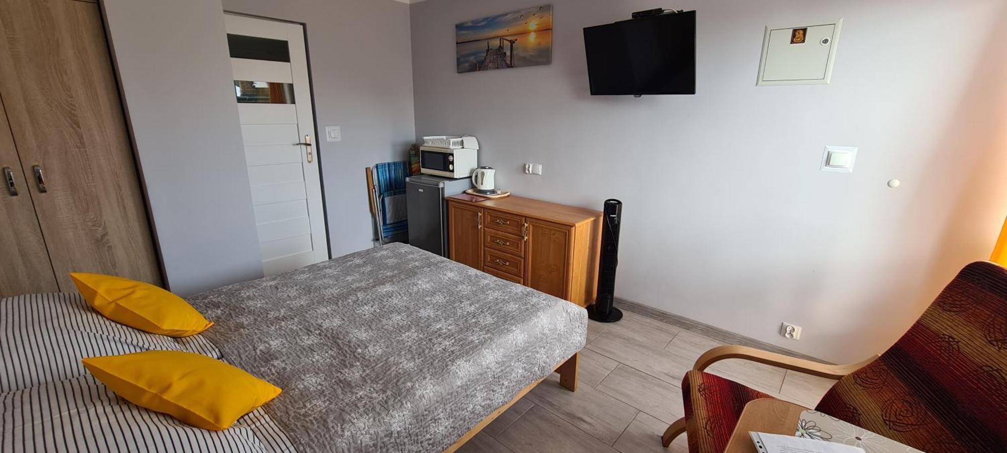 Moris 2 Pokoje Goscinne Łeba Habitación foto